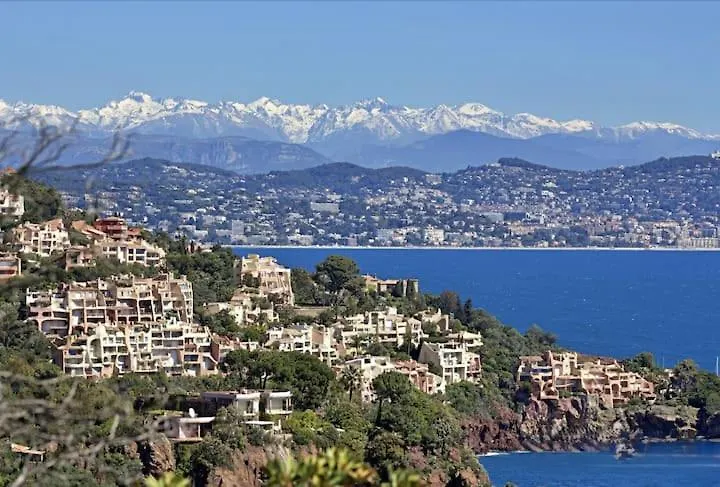 L'Evasion Luxury Apartment Stunning Sea View - Swimming Pool - Parking Théoule-sur-Mer