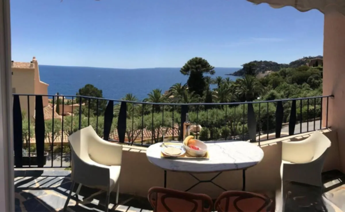 L'Evasion Luxury Apartment Stunning Sea View - Swimming Pool - Parking Theoule-sur-Mer 0*,